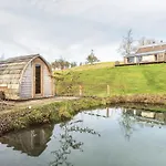 Tiny House Lachen Casa de Férias *